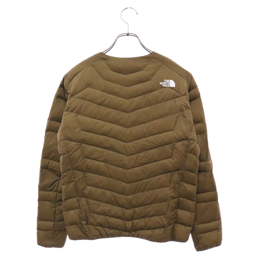 THE NORTH FACE(ザノースフェイス)のTHE NORTH FACE ザノースフェイス THUNDER ROUNDNECK JACKET ブラウン サンダーダウンジャケット ノーカラー ジップアップジャケット NY31603 メンズのジャケット/アウター(ナイロンジャケット)の商品写真