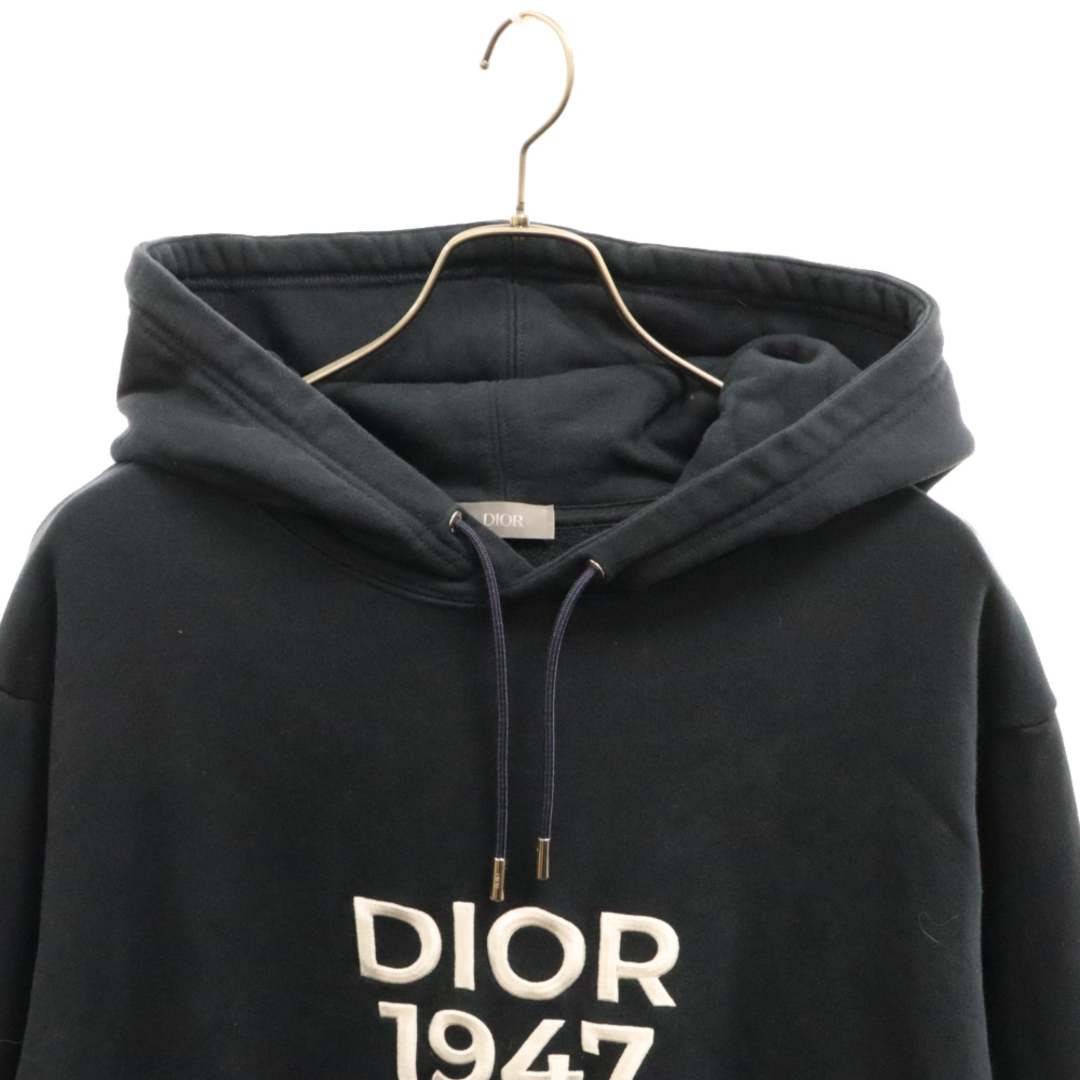 Dior(ディオール)のDIOR ディオール 24SS 1947刺繍 スウェット プルオーバーパーカー ネイビー 413J691B0531 メンズのトップス(パーカー)の商品写真