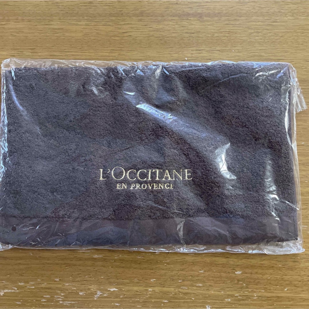 L'OCCITANE(ロクシタン)の★ロクシタン★「ラグジュアリーフェイスタオル」こげ茶色★未開封品★ インテリア/住まい/日用品の日用品/生活雑貨/旅行(タオル/バス用品)の商品写真