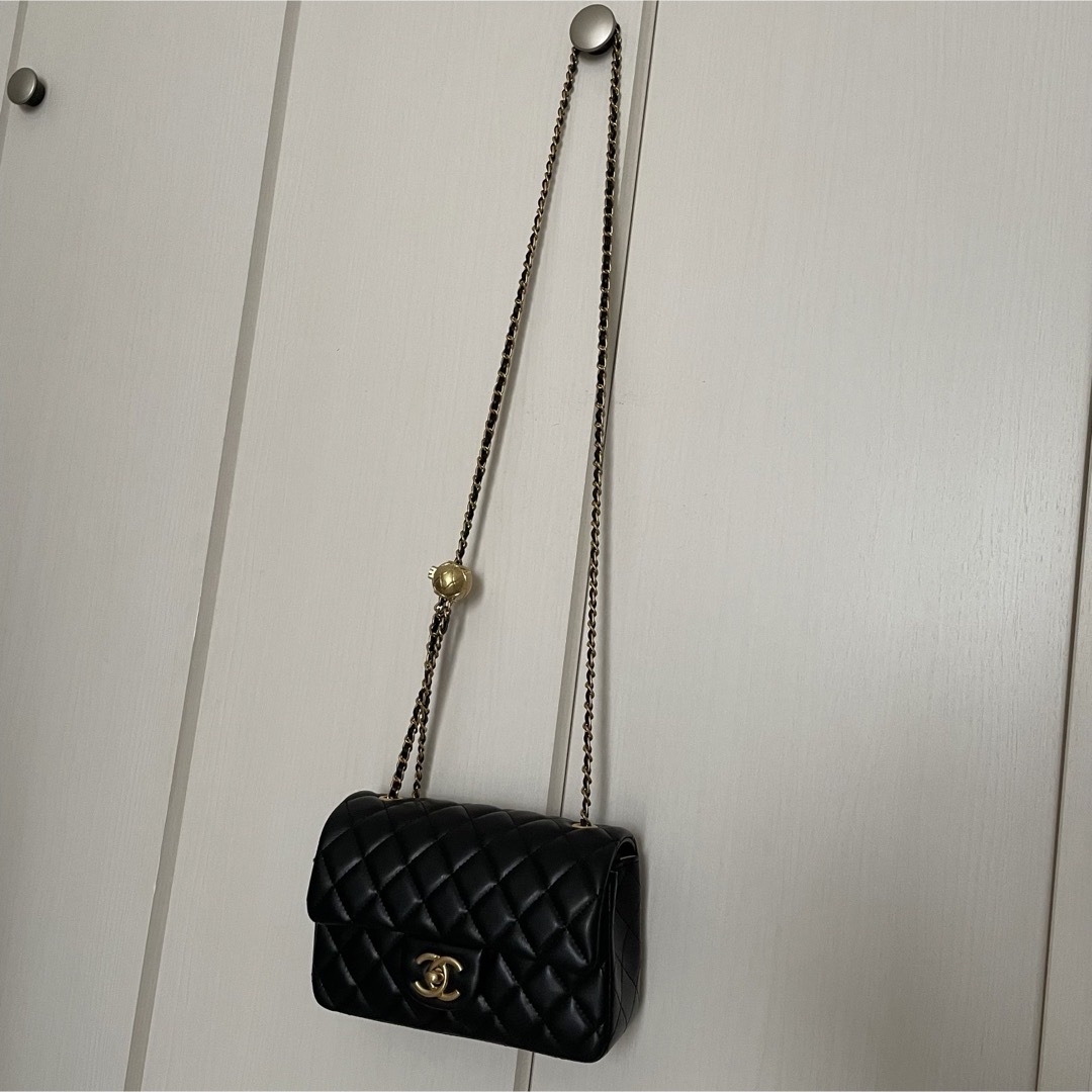 CHANEL(シャネル)のGW値下げ！　チェーンバッグ　ショルダーバッグ レディースのバッグ(ショルダーバッグ)の商品写真