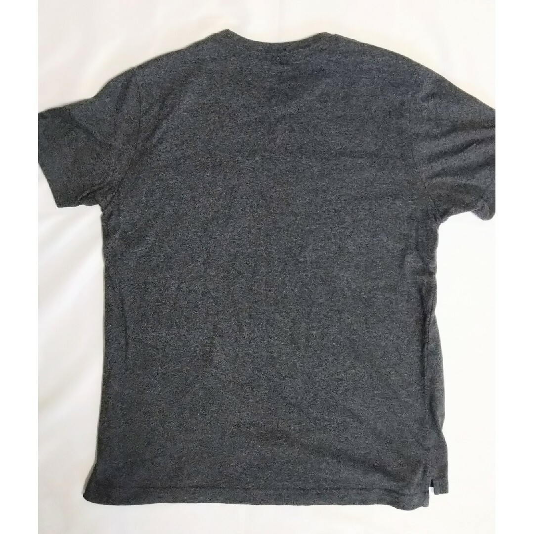 GU(ジーユー)のGU　ジーユー　半袖　Tシャツ　チャコール　Ｌ メンズのトップス(Tシャツ/カットソー(半袖/袖なし))の商品写真
