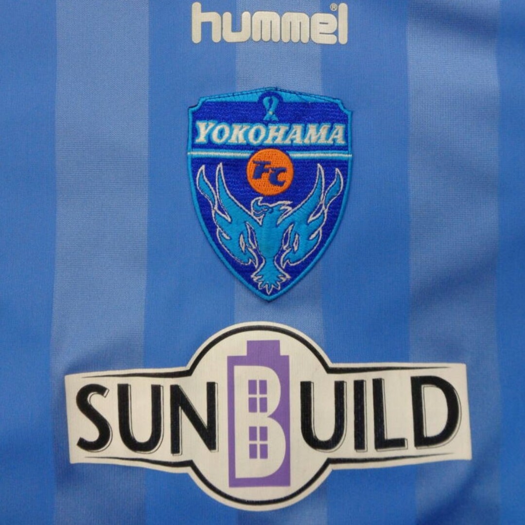 hummel(ヒュンメル)のhummel ヒュンメル製 横浜FC ユニフォーム　140cm スポーツ/アウトドアのサッカー/フットサル(ウェア)の商品写真