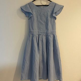 アベニールエトワール(Aveniretoile)のavenieretoile 水色刺繍ワンピース(ひざ丈ワンピース)