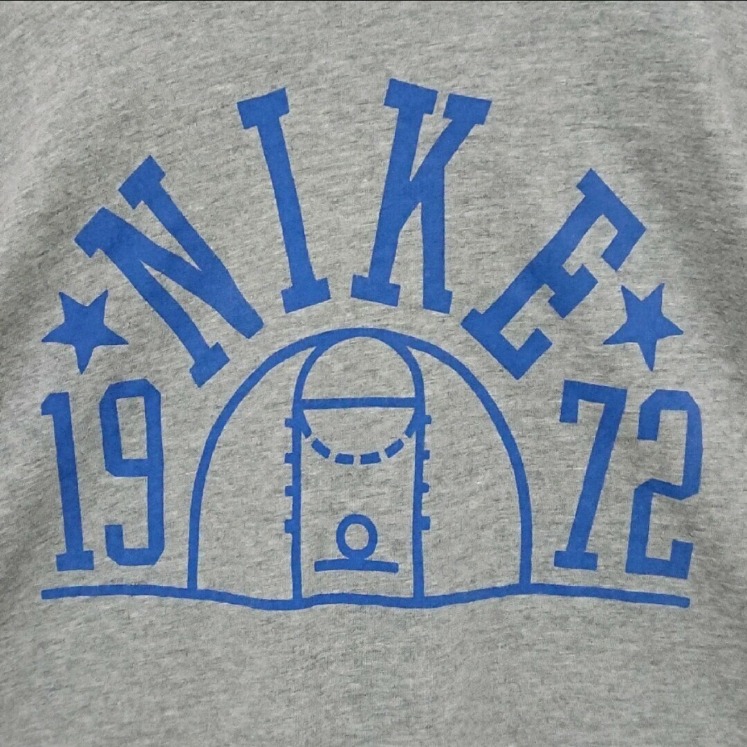 NIKE(ナイキ)のNIKE ナイキ フロント プリント ロゴ グレー 半袖 Tシャツ メンズのトップス(Tシャツ/カットソー(半袖/袖なし))の商品写真