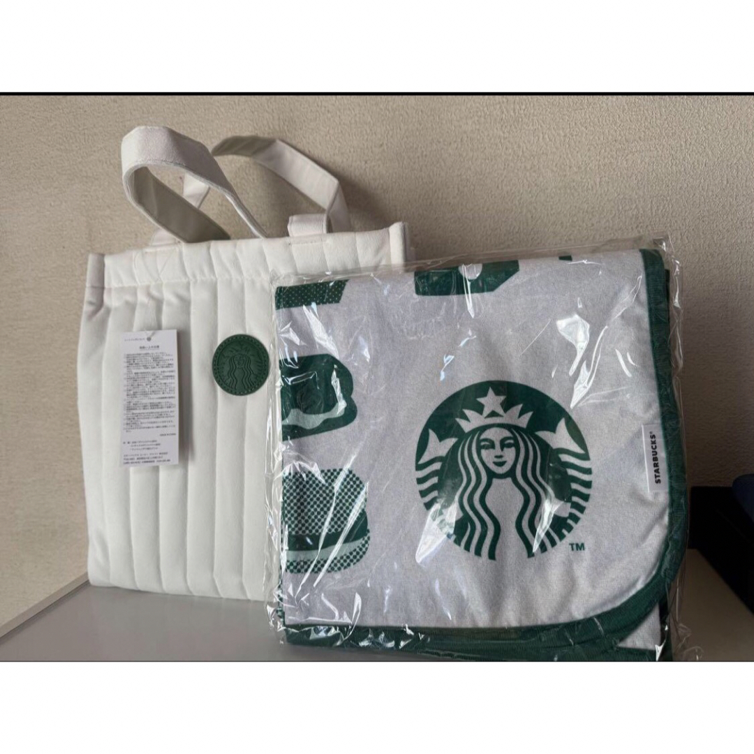 Starbucks(スターバックス)のスターバックス 2024 福袋 トートバッグ ピクニックシート 2点セット レディースのバッグ(トートバッグ)の商品写真