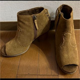 ミネトンカ(Minnetonka)のミネトンカ  オープントゥ ショートブーツ(ブーツ)