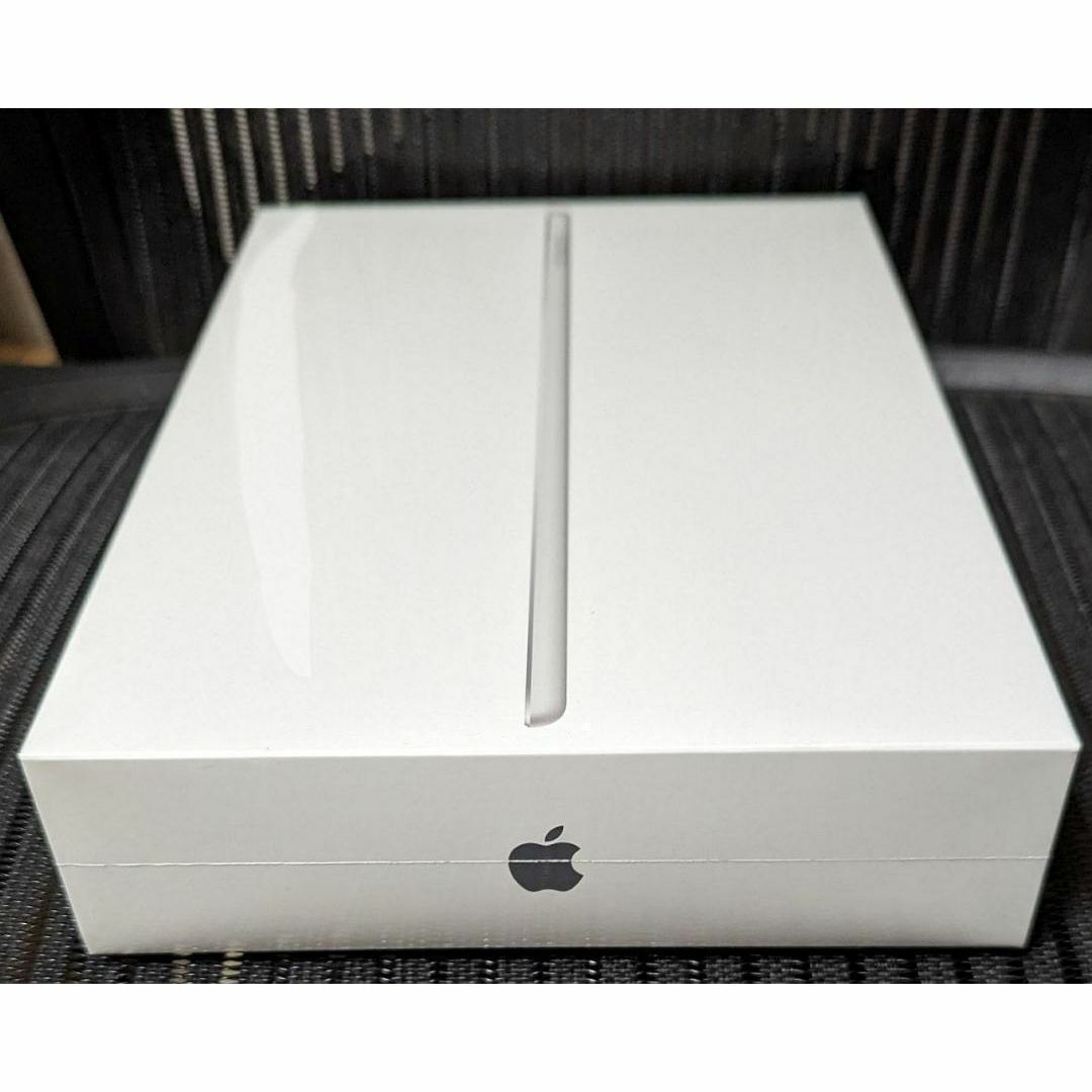 iPad(アイパッド)の新品☆AppleiPad（第9世代）Wi-Fiモデル 64GB スマホ/家電/カメラのPC/タブレット(タブレット)の商品写真