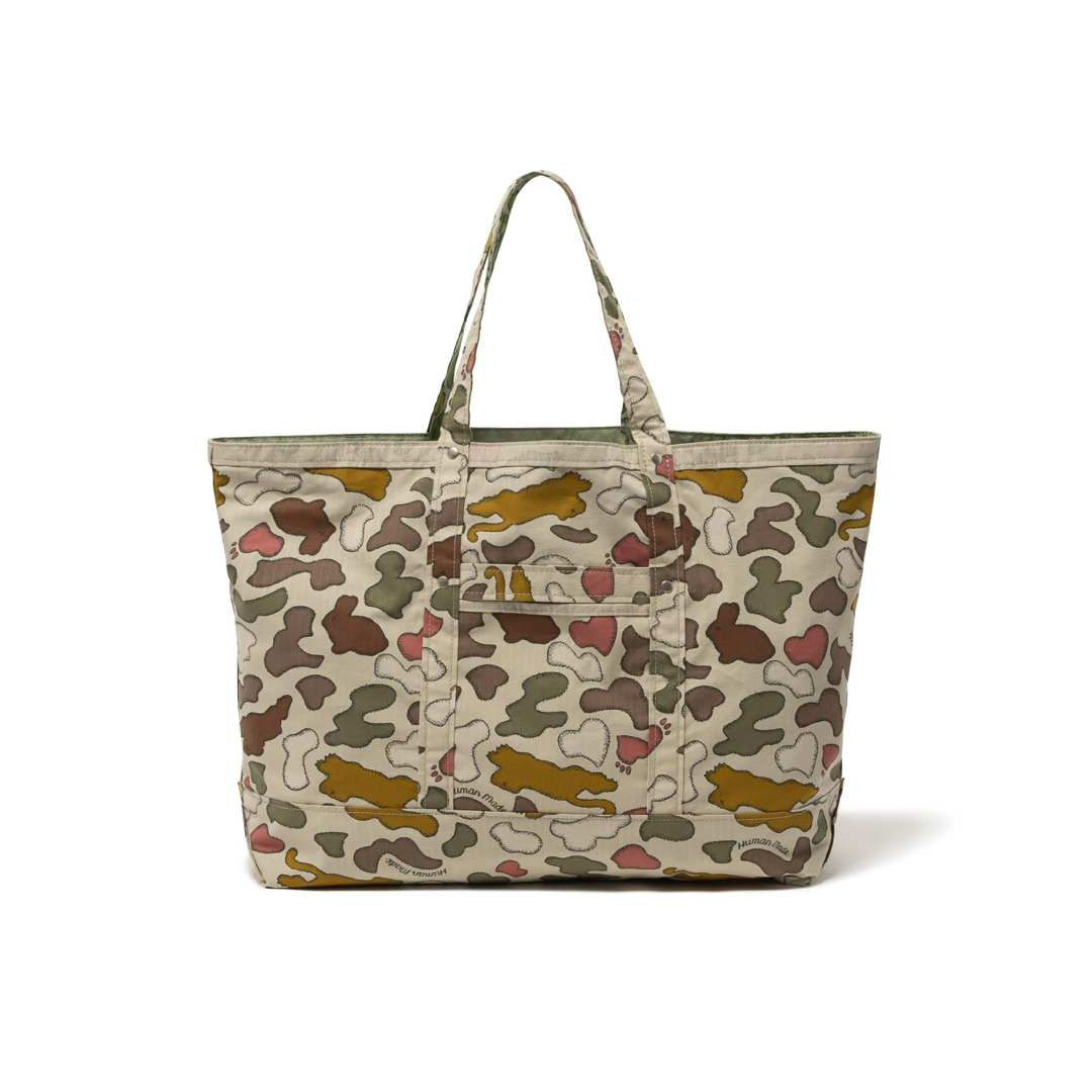 HUMAN MADE(ヒューマンメイド)のhumanmade KAWS MADE CAMO TOTE BAG レディースのバッグ(ショルダーバッグ)の商品写真