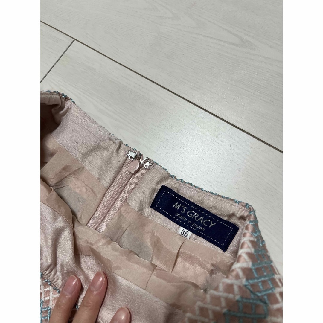 M'S GRACY(エムズグレイシー)の最終値下げ　美品　エムズグレイシー　スカート レディースのスカート(ひざ丈スカート)の商品写真