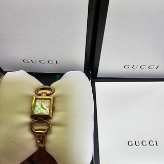 グッチ(Gucci)の☆【美品希少】GUCCIグッチ   トルナヴォーニ  24KGPゴールド腕時計(腕時計)