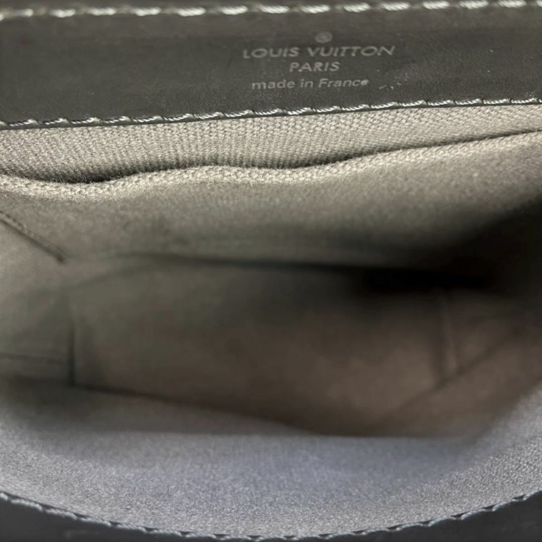 LOUIS VUITTON(ルイヴィトン)の■ルイ ヴィトン■ ユタ ユマ ショルダーバック シルバー金具 M97024 メンズのバッグ(ショルダーバッグ)の商品写真