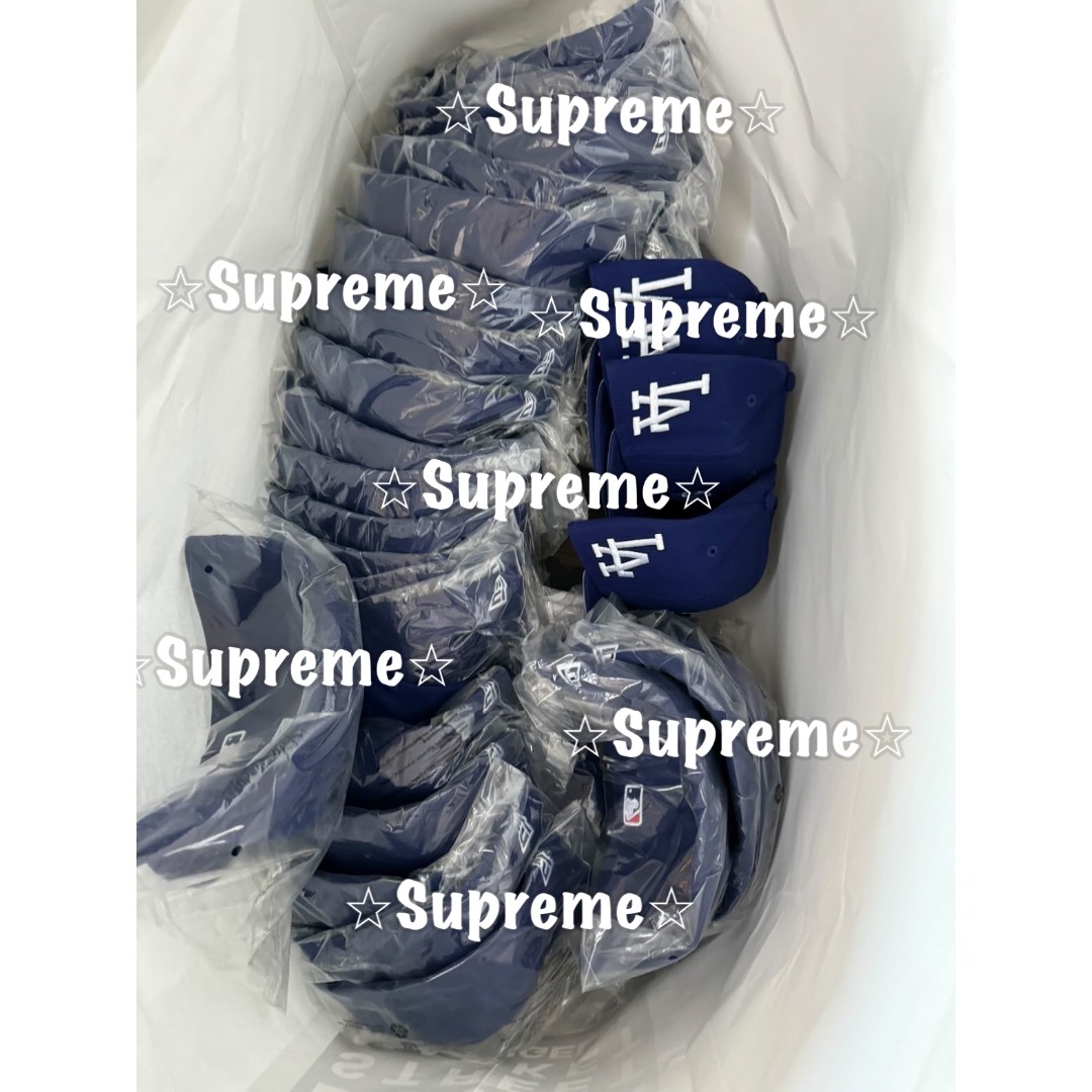 Supreme(シュプリーム)のSupreme New Era Box Logo MLB Dodgers 1/4 メンズの帽子(キャップ)の商品写真