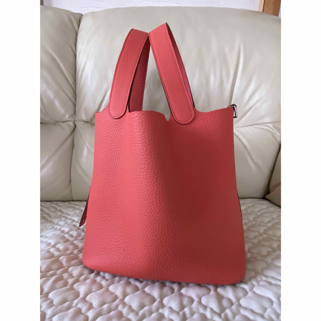 🔸特別出品　ハイビスカス🔸　フランストリヨン   シルバー金具　PMサイズ レディースのバッグ(ハンドバッグ)の商品写真