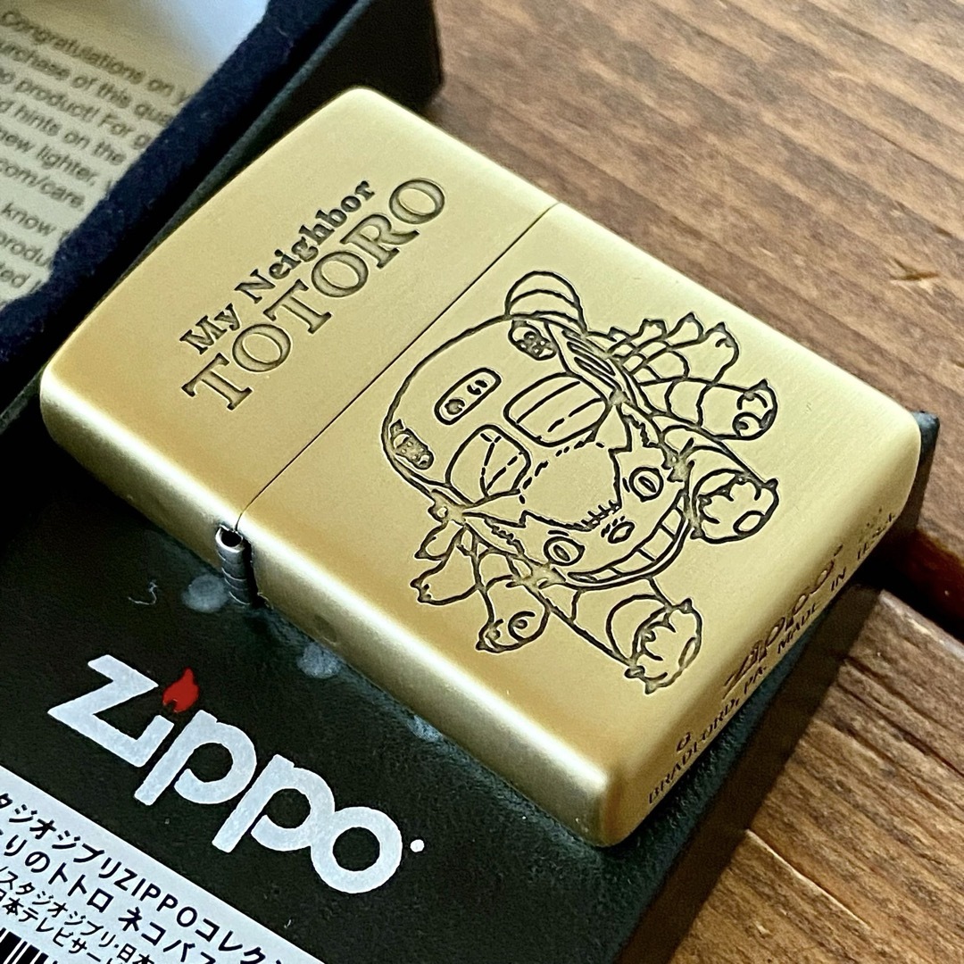 ZIPPO(ジッポー)のZippo となりのトトロ ネコバス 3 ジブリ ジッポー ライター NZ-22 メンズのファッション小物(タバコグッズ)の商品写真