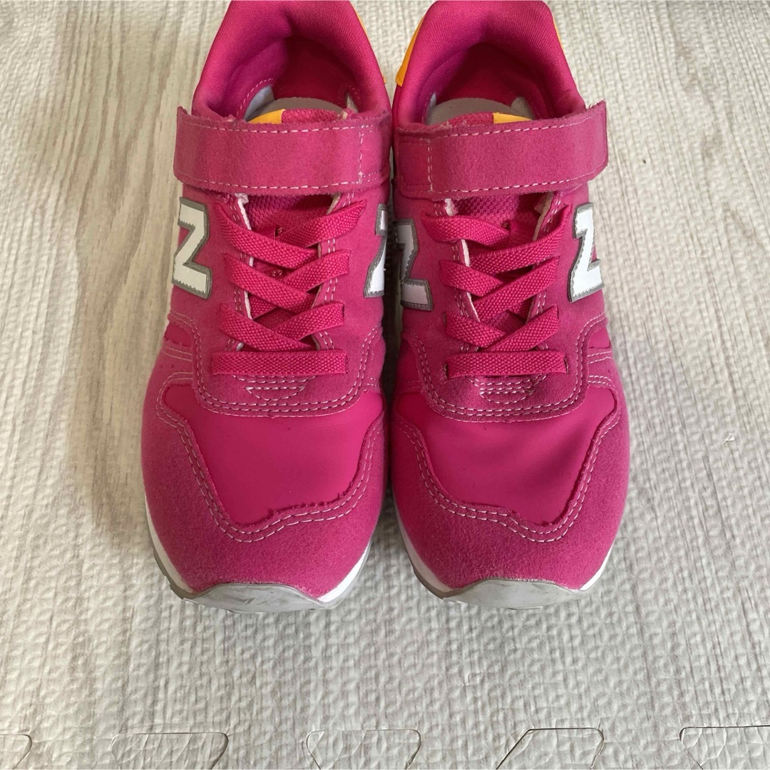 New Balance(ニューバランス)のNBキッズスニーカー キッズ/ベビー/マタニティのキッズ靴/シューズ(15cm~)(スニーカー)の商品写真