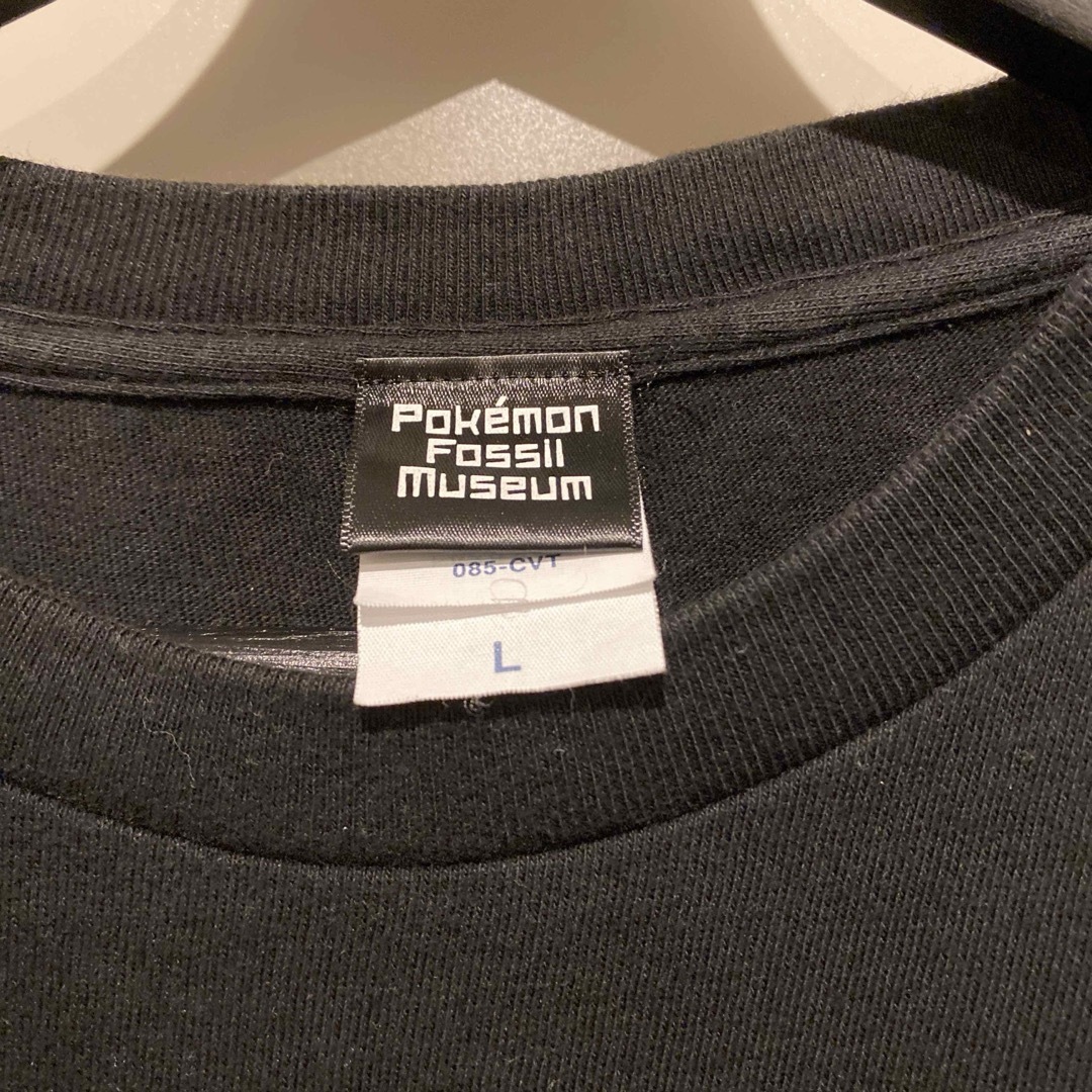 ポケモン(ポケモン)のポケモン化石博物館　限定Tシャツ Lサイズ メンズのトップス(Tシャツ/カットソー(半袖/袖なし))の商品写真