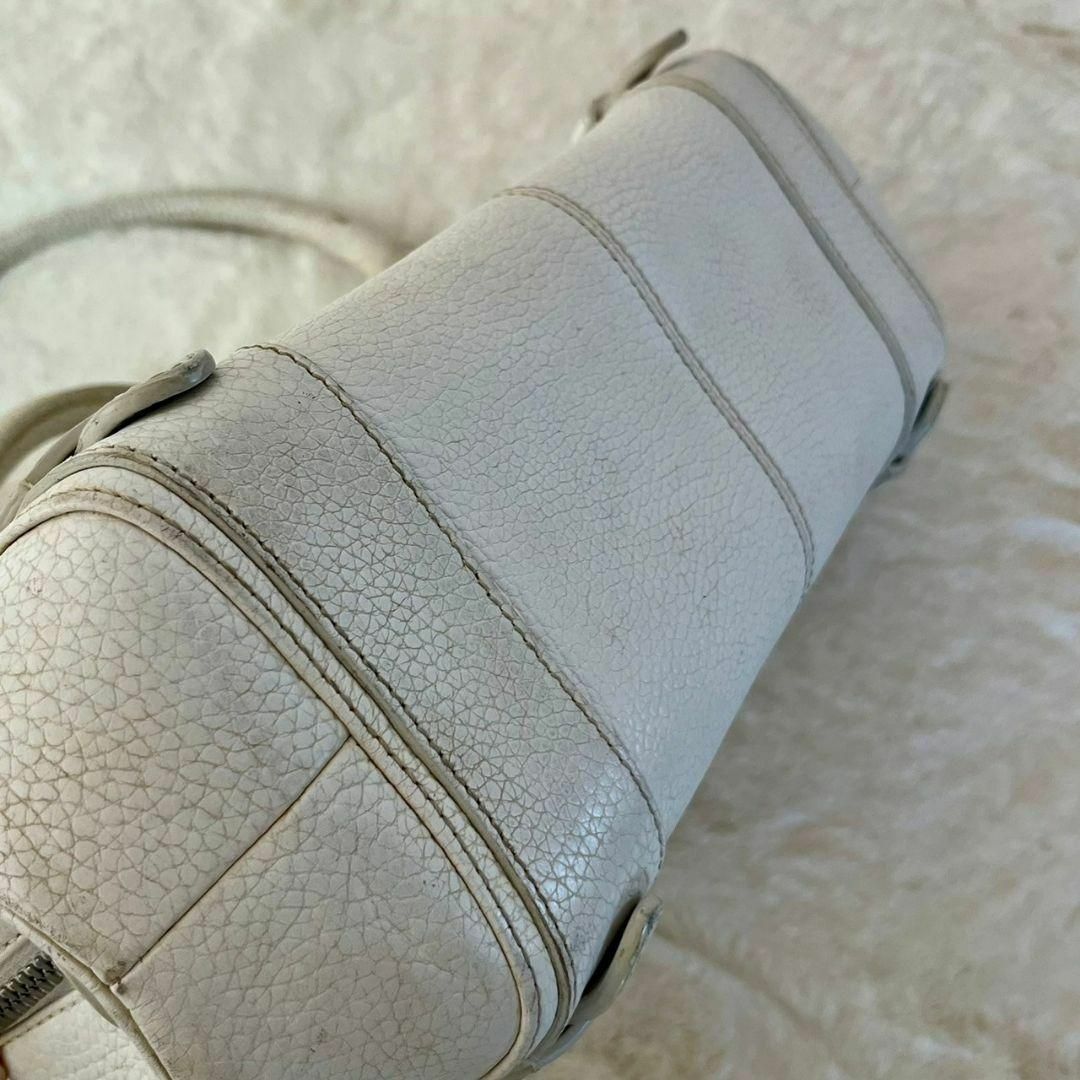 LOEWE(ロエベ)のロエベ　センダ　オールレザー　ハンドバッグ　トート　ワンショルダー ホワイト レディースのバッグ(ハンドバッグ)の商品写真