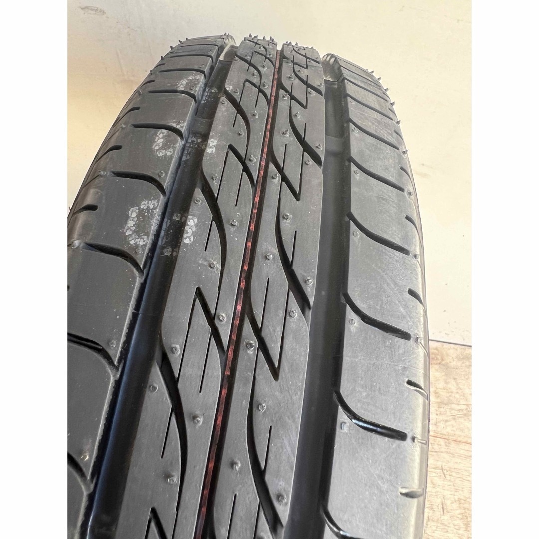 BRIDGESTONE(ブリヂストン)の送料込み155/65R14 BRIDGESTONE NEXTRY 4本セット 自動車/バイクの自動車(タイヤ)の商品写真