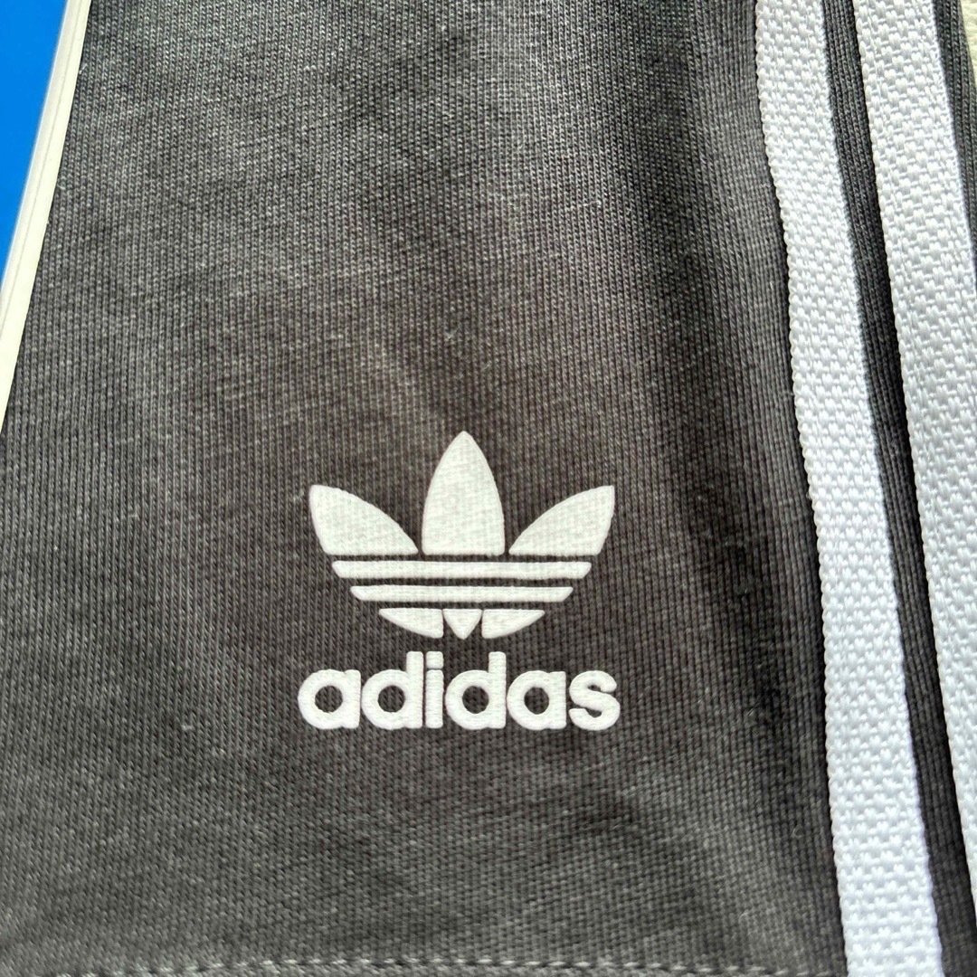 adidas(アディダス)のトレフォイルTシャツ ☆ショートパンツ☆アディダスオリジナルス　80cm キッズ/ベビー/マタニティのベビー服(~85cm)(パンツ)の商品写真