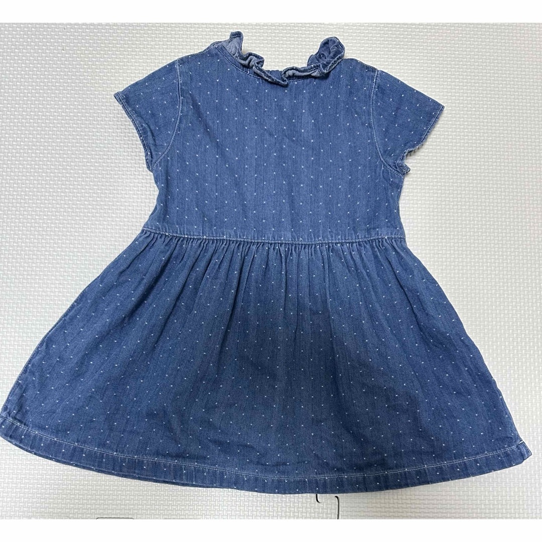 PETIT BATEAU(プチバトー)の【プチバトー】女の子 ドット刺繍 ワンピース 襟フリル　可愛い 12m 74cm キッズ/ベビー/マタニティのベビー服(~85cm)(ワンピース)の商品写真