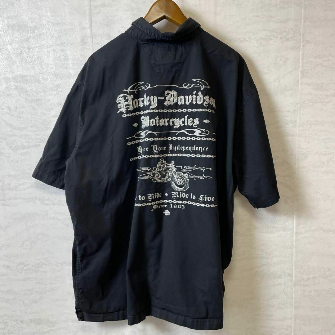 Harley Davidson(ハーレーダビッドソン)のビンテージハーレーシャツ　90Ｓ　黒ブラック　鷲タグ　サイズ2ＸＬ　刺繍ロゴ メンズのトップス(シャツ)の商品写真