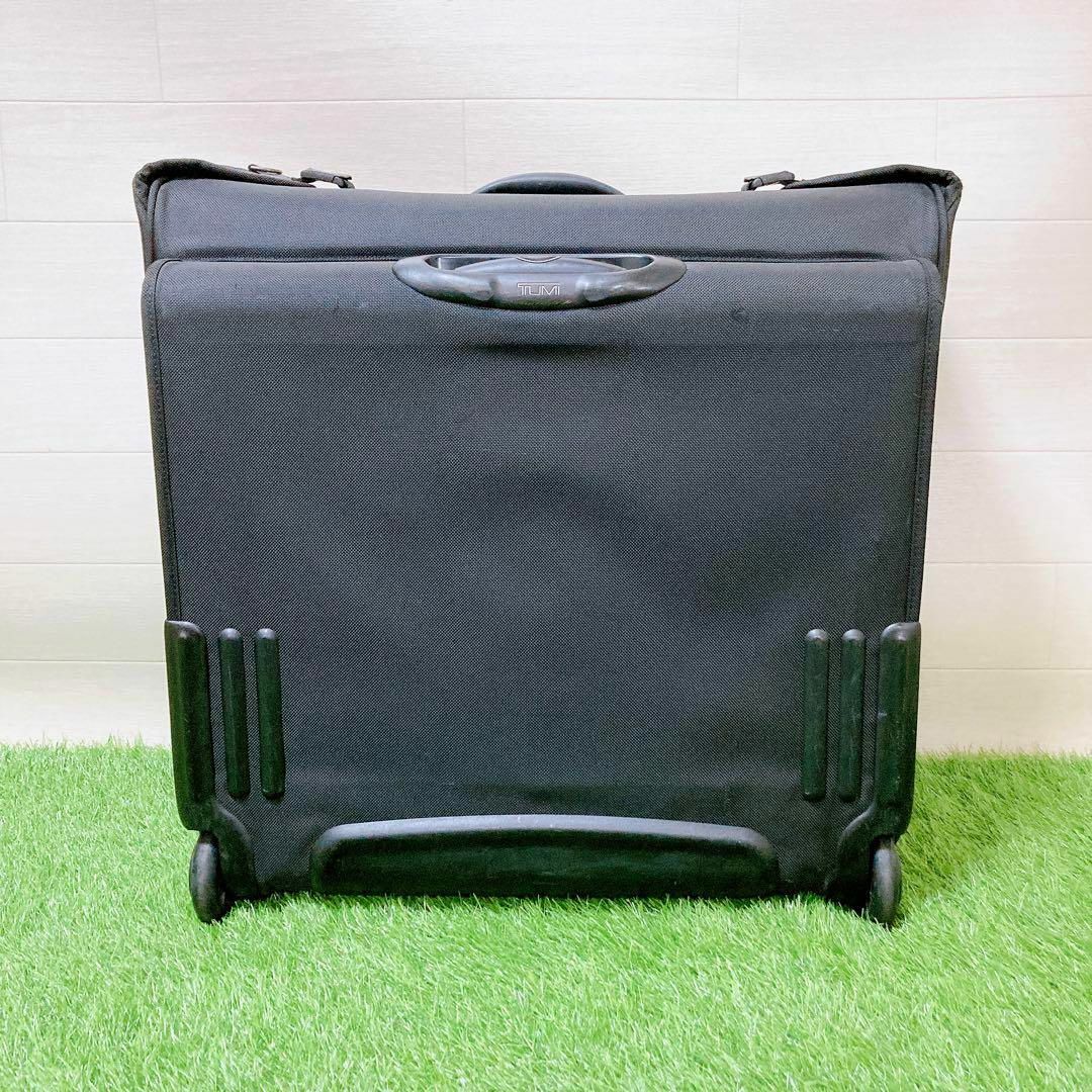 定価165900円・高級ケース】TUMI ロングウィールド ガーメントバッグ 定価165900円・高級ケース】TUMI ロングウィールド ガーメントバッグ
