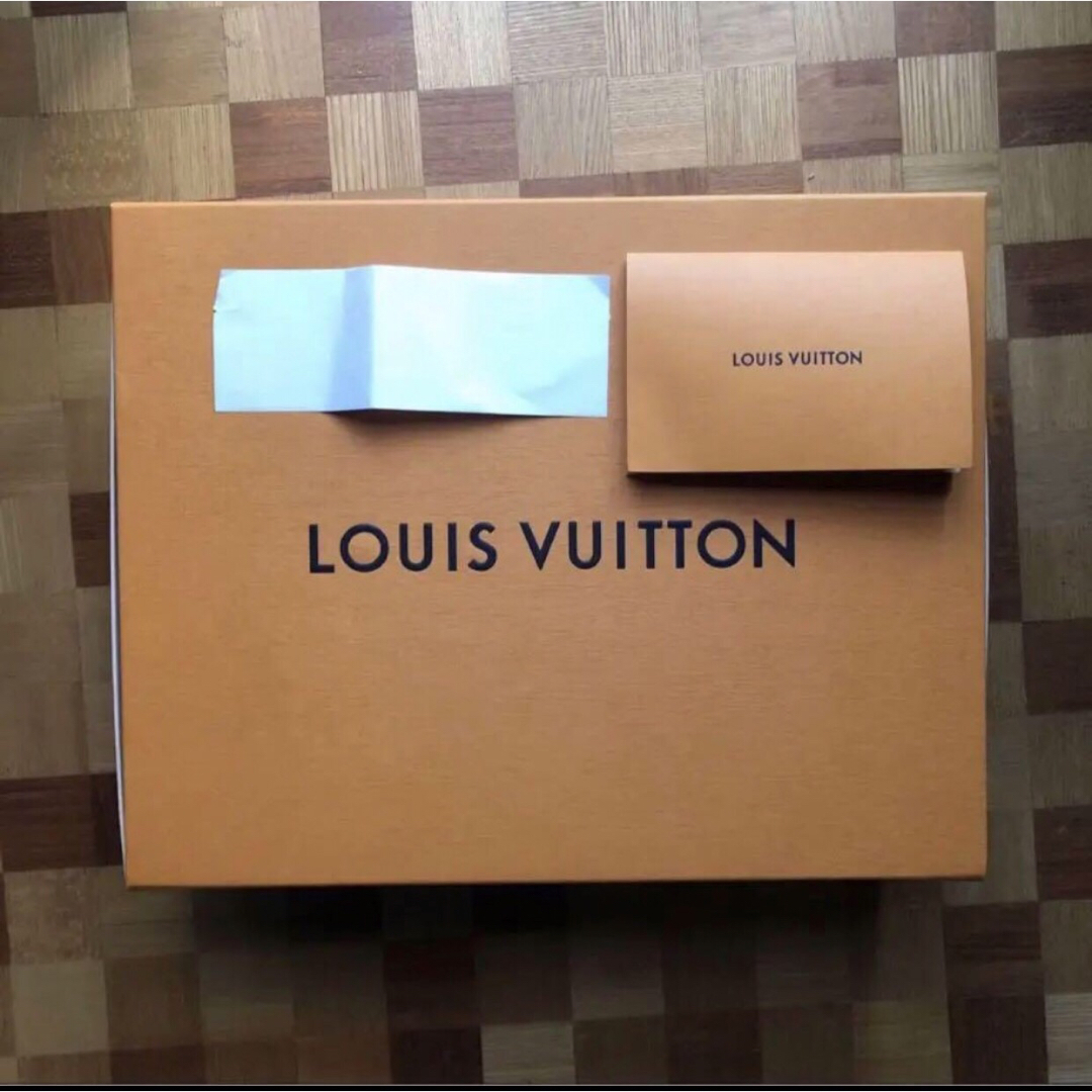 LOUIS VUITTON(ルイヴィトン)の付属品あり　ルイヴィトン　ダミエ　メジャー・ライン ローファー メンズの靴/シューズ(ドレス/ビジネス)の商品写真