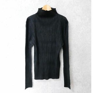 プリーツプリーズイッセイミヤケ(PLEATS PLEASE ISSEY MIYAKE)の美品 PLEATS PLEASE プリーツ ハイネック 長袖 カットソー(カットソー(長袖/七分))