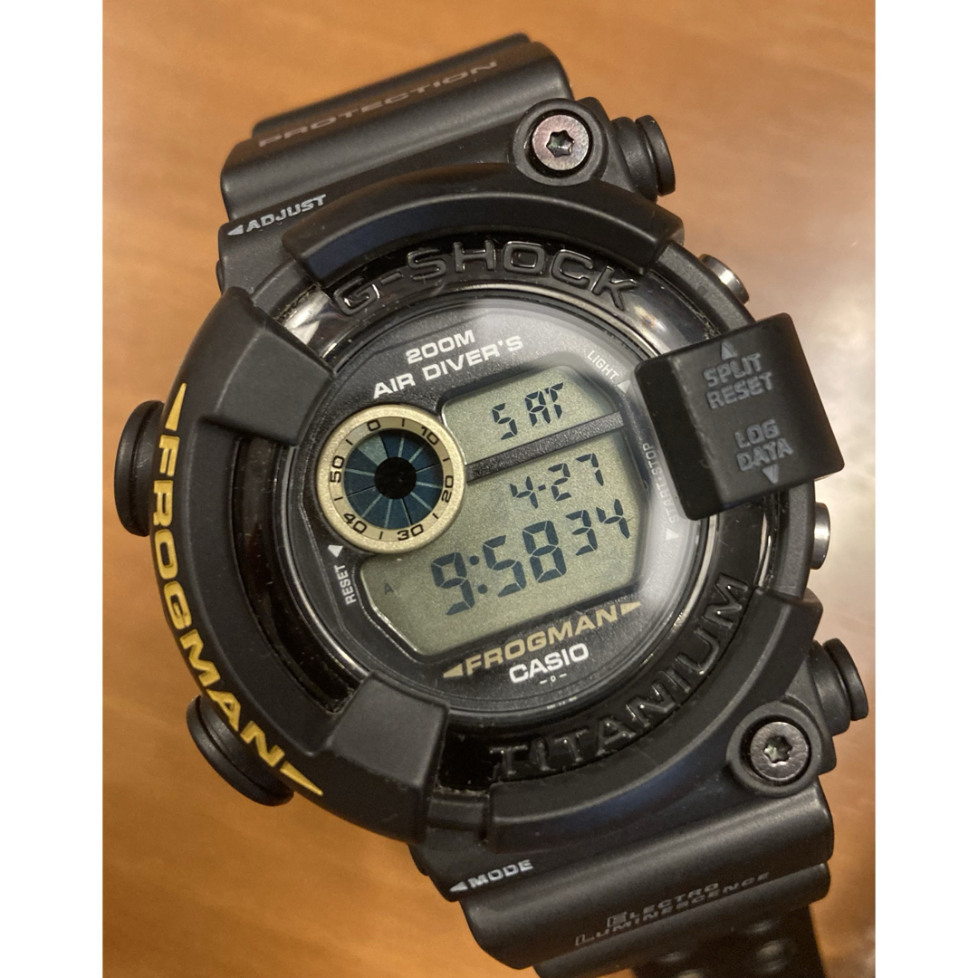 CASIO(カシオ)の美品CASIO G-SHOCK DW-8200BM-1T メンズの時計(腕時計(アナログ))の商品写真