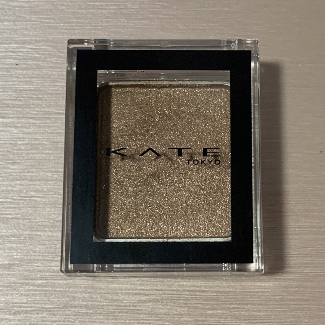 KATE(ケイト)のケイト ザ アイカラー 027 (パール)アプリコットブラウン(1.4g) コスメ/美容のベースメイク/化粧品(アイシャドウ)の商品写真