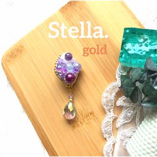 ビーズ刺繍　ブローチ　ハンドメイド　Shizuku　gold