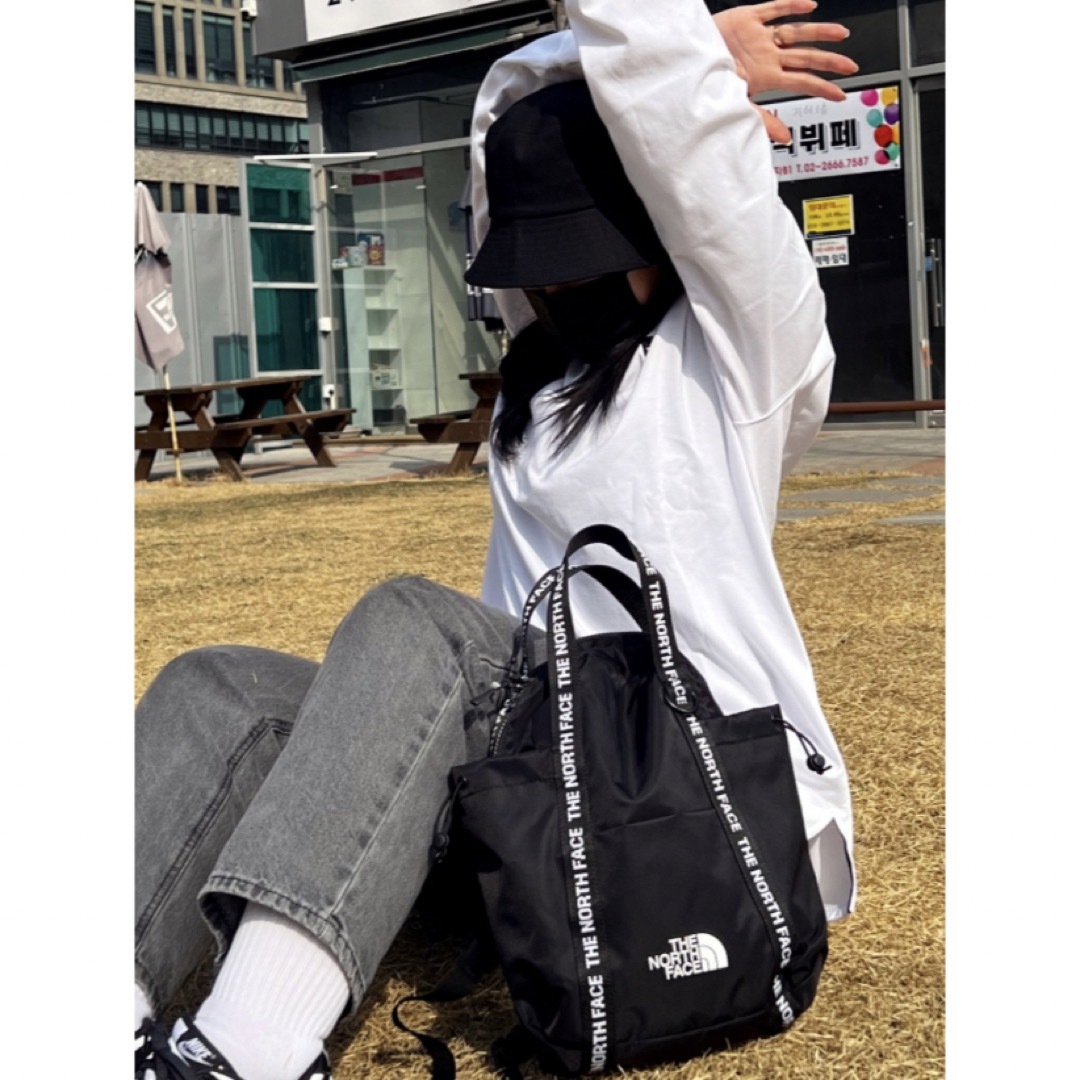THE NORTH FACE(ザノースフェイス)の韓国ノースフェイスホワイトレーベルMULTI PACK3wayリュック黒 レディースのバッグ(リュック/バックパック)の商品写真