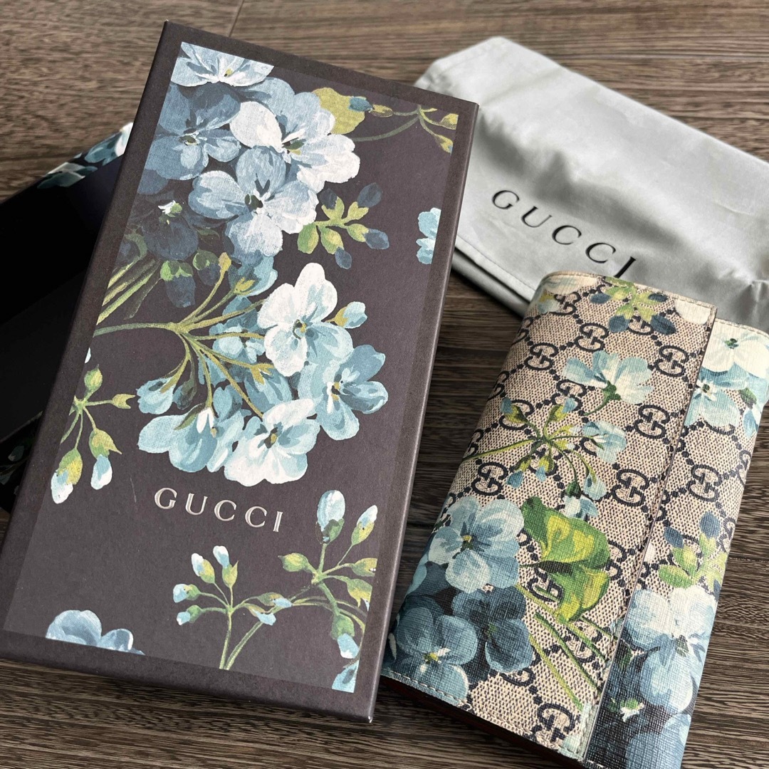 Gucci(グッチ)の美品 GUCCI フラワー ブルーム 花柄 長財布　 レディースのファッション小物(財布)の商品写真