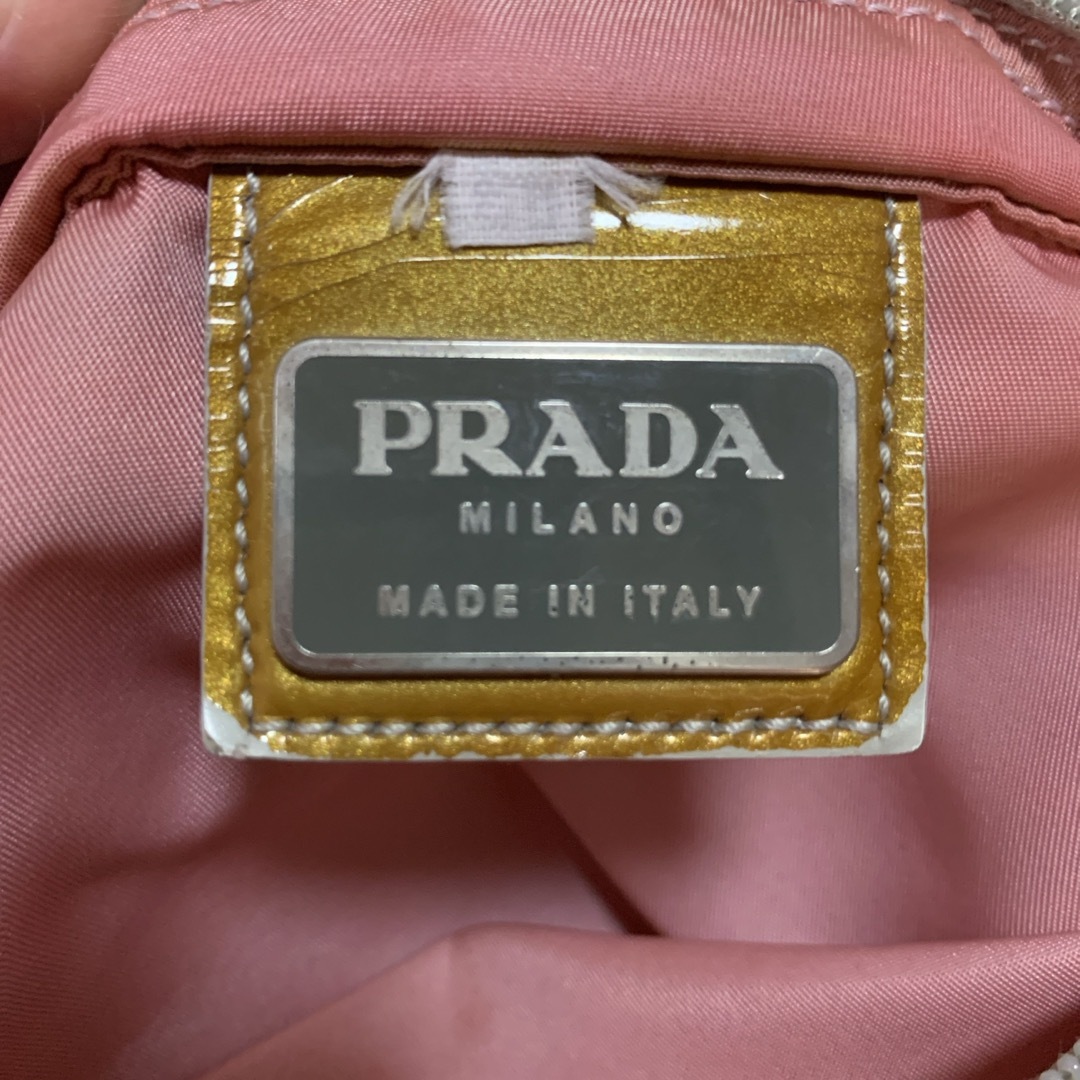 PRADA(プラダ)のPRADAプラダ ショルダーバッグ　 レディースのバッグ(ショルダーバッグ)の商品写真