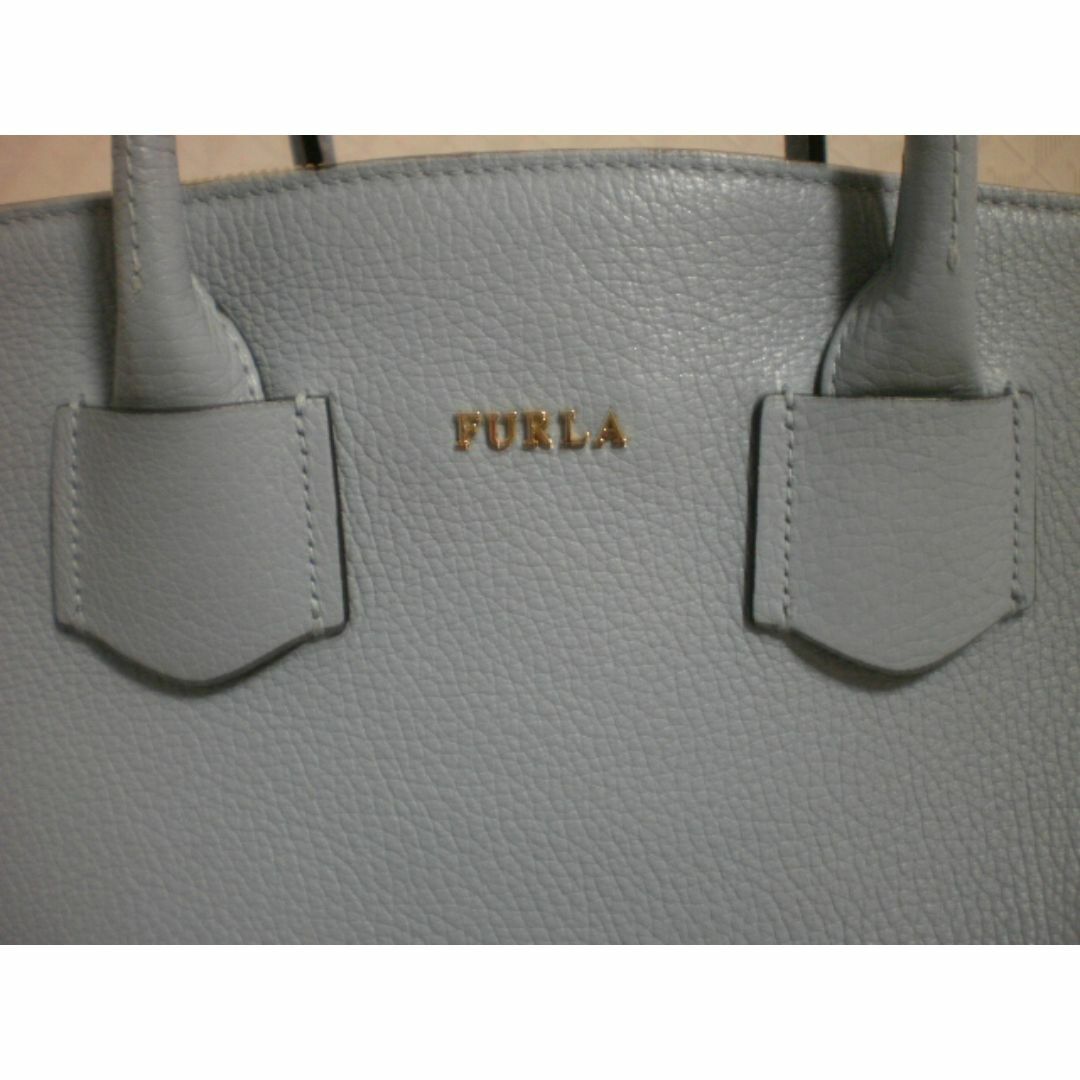 Furla(フルラ)のFURLA フルラ ショルダーバッグ ハンドバッグ 2way 水色 レディースのバッグ(ショルダーバッグ)の商品写真