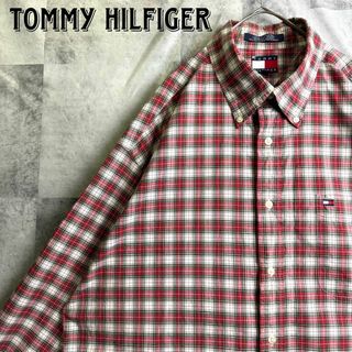 トミーヒルフィガー(TOMMY HILFIGER)の美品 トミーヒルフィガー ボタンダウンシャツ マドラスチェック レッド XL(シャツ)