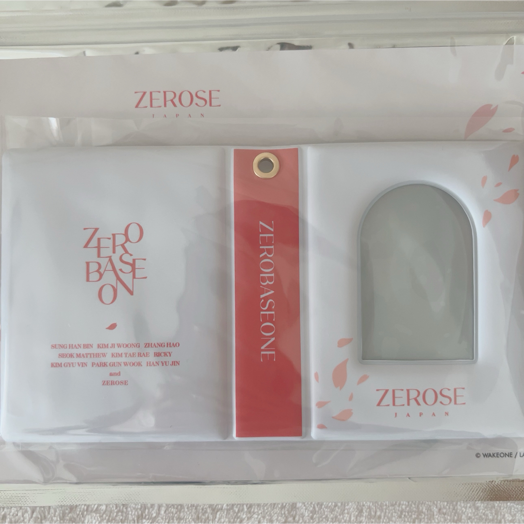 ZEROBASEONE(ゼロベースワン)のZEROBASEONE 特典 エンタメ/ホビーのタレントグッズ(アイドルグッズ)の商品写真