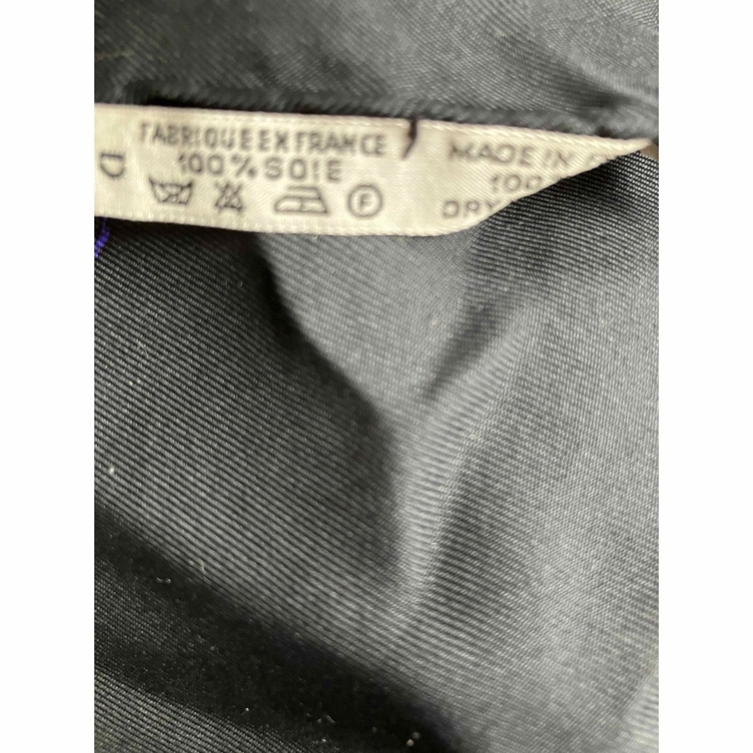 Hermes(エルメス)のHermes カレREGINA スカーフ レディースのファッション小物(バンダナ/スカーフ)の商品写真