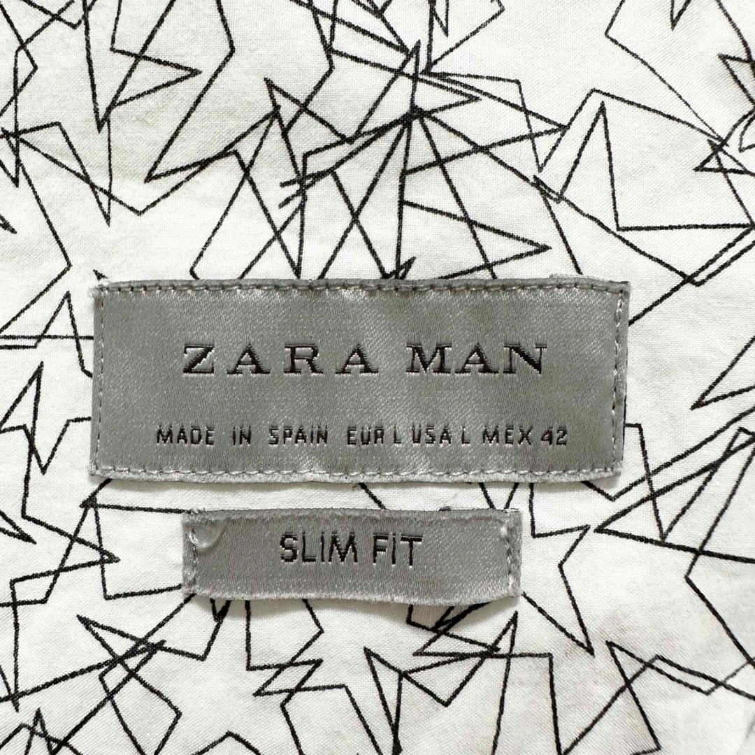 ZARA(ザラ)のZARA MAN 長袖シャツ　ホワイト　星柄　総柄　サイズL メンズのトップス(その他)の商品写真