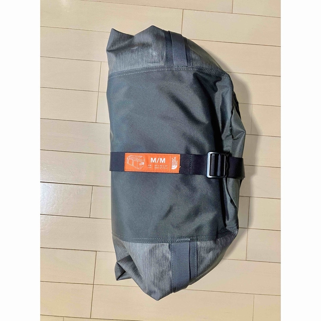 THE NORTH FACE(ザノースフェイス)のノースフェイス　ドラムバッグ　ダッフルバッグ　M約71Ｌ スポーツ/アウトドアのスポーツ/アウトドア その他(その他)の商品写真