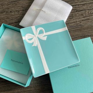 ティファニー(Tiffany & Co.)の新品未使用 Tiffany ティファニー プレートお皿 ペア2枚セット(食器)