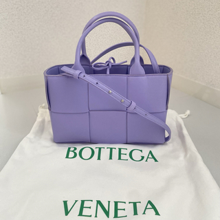 ボッテガヴェネタ(Bottega Veneta)の【新品】ボッテガ・ヴェネタ　トートバッグ(トートバッグ)