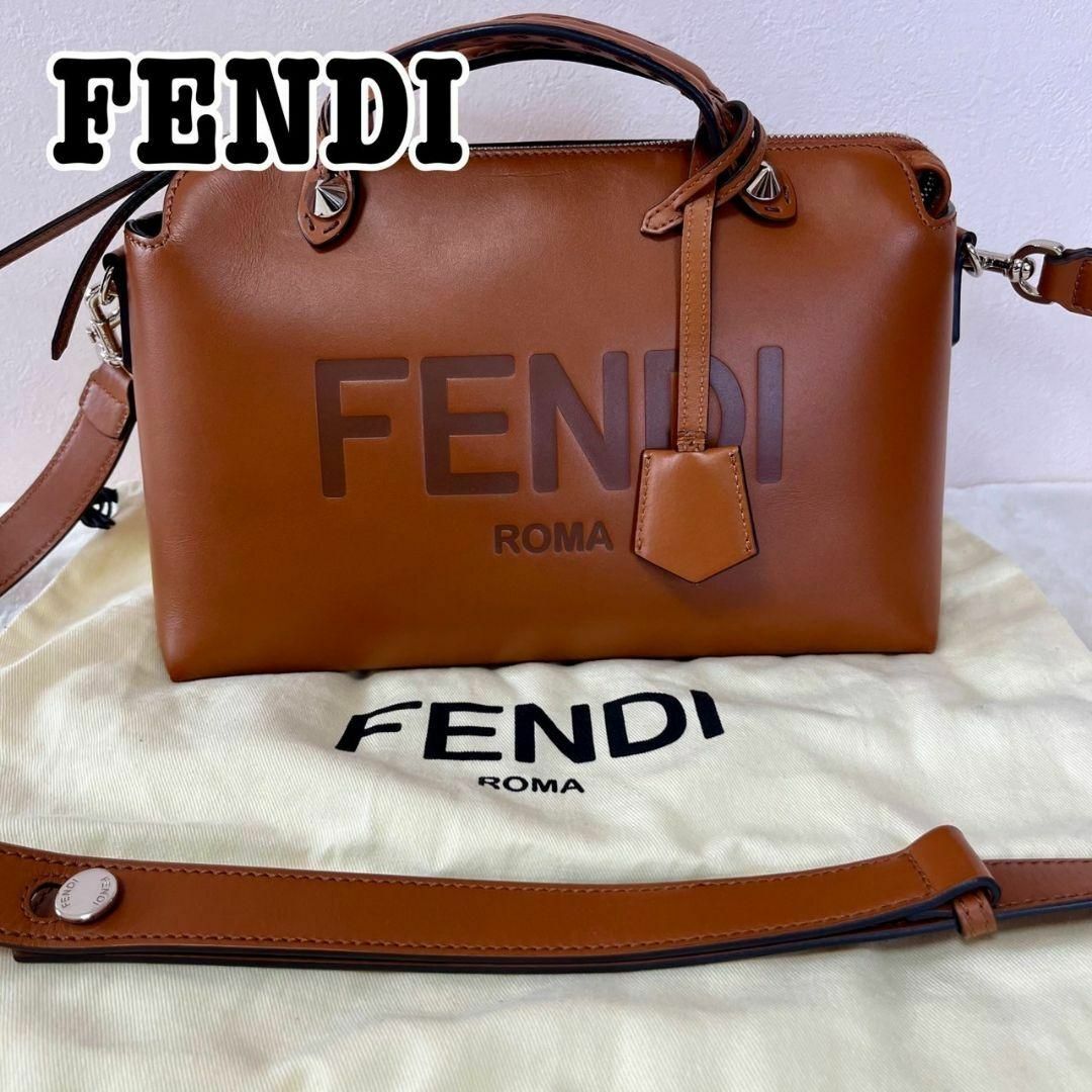 FENDI(フェンディ)のFENDI バイザウェイ レザー 2way ショルダーバッグ　ハンド　コンパクト レディースのバッグ(ボストンバッグ)の商品写真