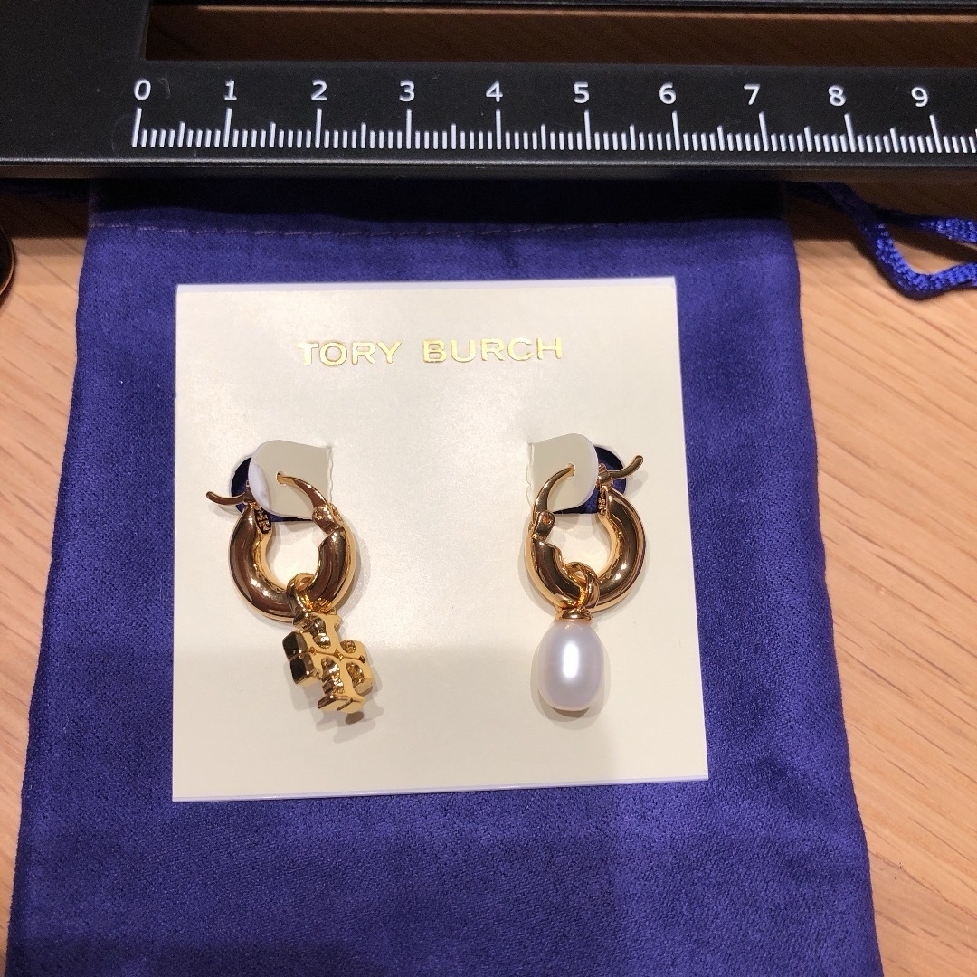 Tory Burch(トリーバーチ)のTBP001S5 トリーバーチ Tory Burch   淡水パール　ピアス レディースのアクセサリー(ピアス)の商品写真