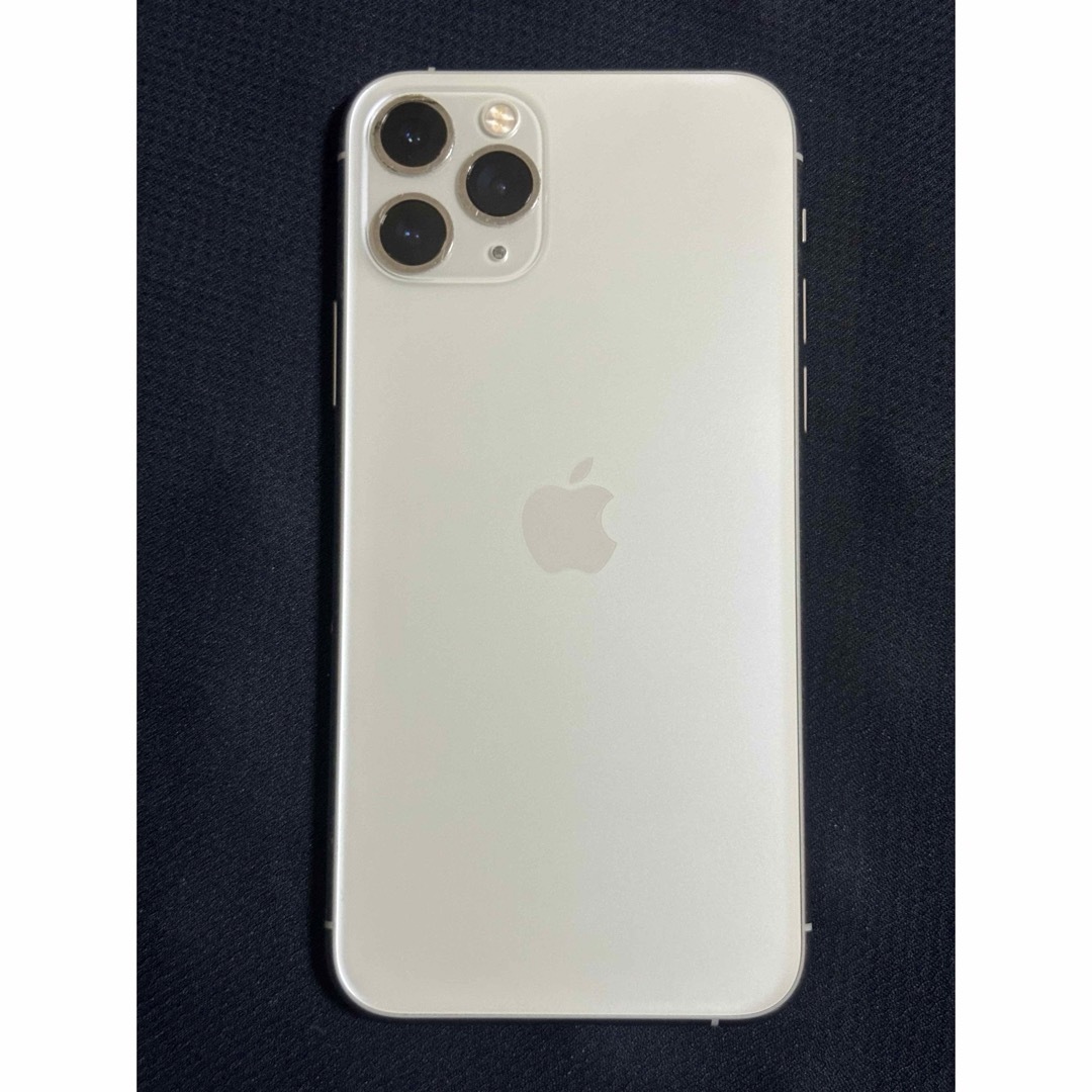 Apple(アップル)のiPhone11Pro 64G シルバー スマホ/家電/カメラのスマートフォン/携帯電話(スマートフォン本体)の商品写真