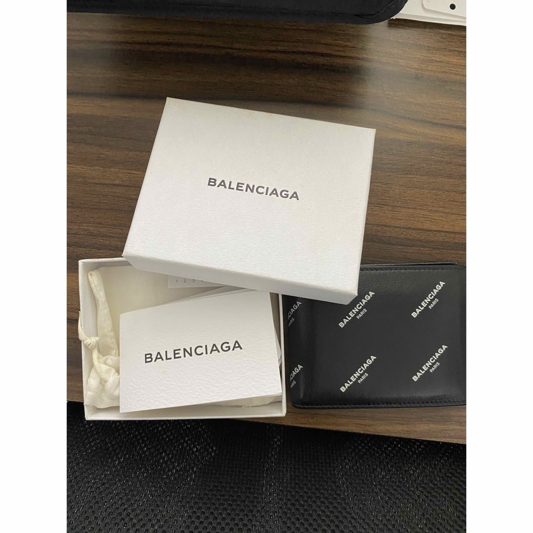 Balenciaga(バレンシアガ)のバレンシアガ  ウォレット　財布 メンズのファッション小物(折り財布)の商品写真