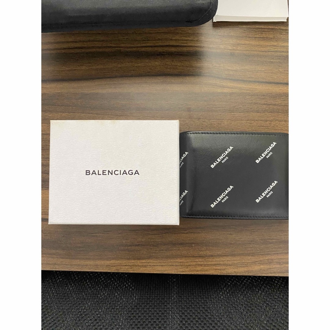 Balenciaga(バレンシアガ)のバレンシアガ  ウォレット　財布 メンズのファッション小物(折り財布)の商品写真