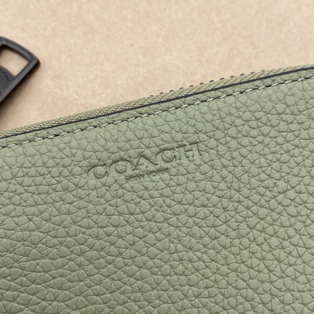 COACH(コーチ)のキーホルダー　キーケース　キーリング　グリーン メンズのファッション小物(キーケース)の商品写真