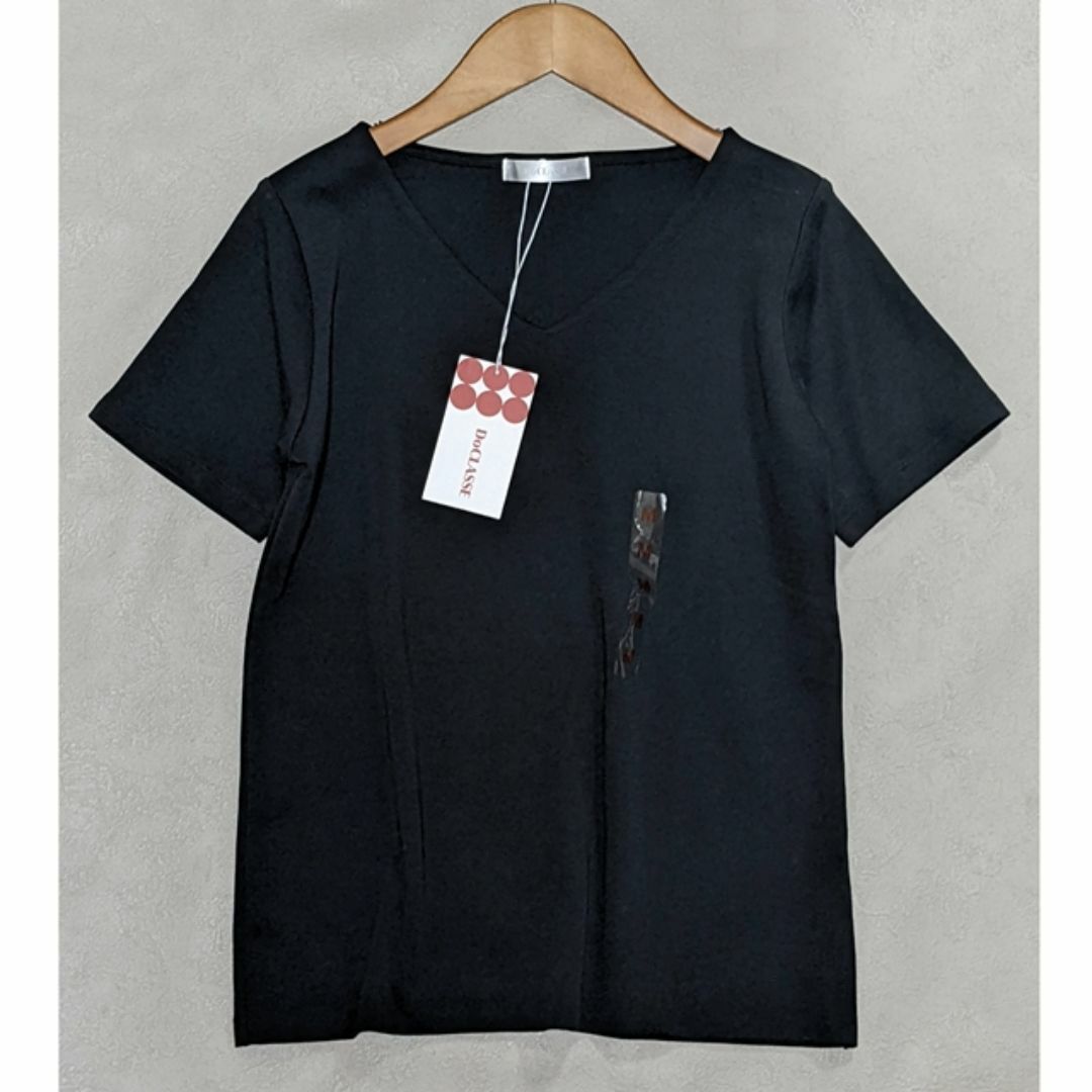 DoCLASSE(ドゥクラッセ)の新品 ドゥクラッセ Vネック 半袖 カットソー Tシャツ M ブラック 黒 レディースのトップス(カットソー(半袖/袖なし))の商品写真