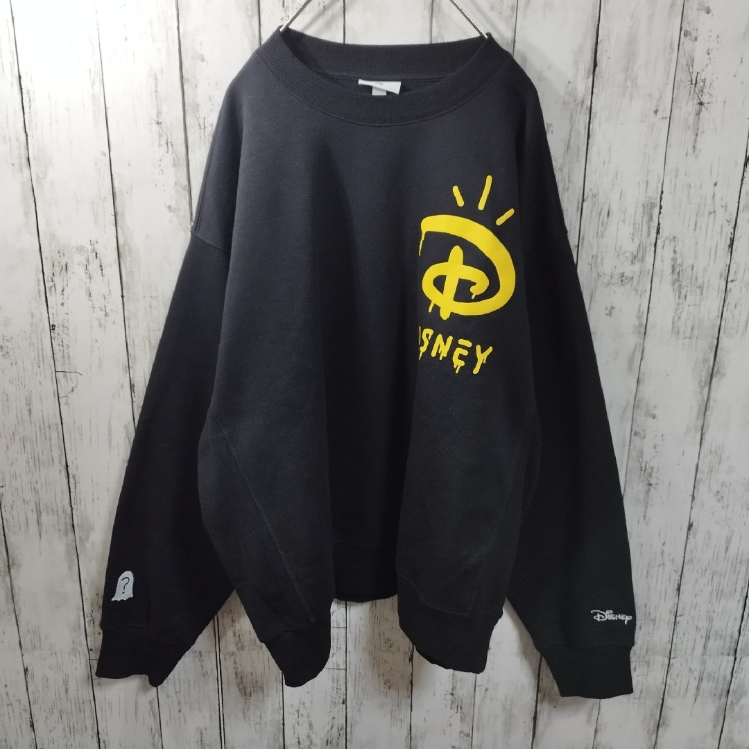 H&M(エイチアンドエム)の【H&M × Disney 100】Print Sweatshirt　D923 メンズのトップス(スウェット)の商品写真